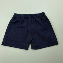 Load image into Gallery viewer, Boys Kuddle Fish Kids, lightweight shorts, elasticated, no labels, W: 21cm across unstretched, EUC, size 00-0,  