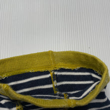 Load image into Gallery viewer, unisex Bonds, striped stretchy shorts, elasticated, FUC, size 000,  