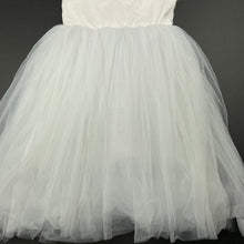Load image into Gallery viewer, Girls KID, white tulle party dress, GUC, size 2, L: 52cm