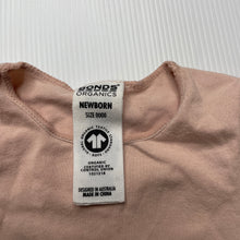 Load image into Gallery viewer, Girls Bonds, ORGANICS stretchy bodysuit / romper, GUC, size 0000,  
