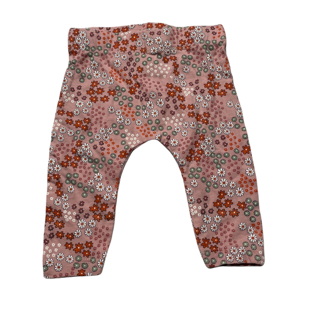 Girls Anko, floral stretchy leggings / bottoms, EUC, size 000,  