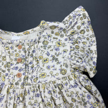 Load image into Gallery viewer, Girls Dymples, floral tunic top, L: 33cm, EUC, size 1,  