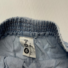 Load image into Gallery viewer, Girls KID, chambray cotton shorts, elasticated, GUC, size 6,  