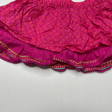 Load image into Gallery viewer, Girls Target, lightweight cotton skirt, elasticated, EUC, size 1,  