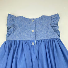 Load image into Gallery viewer, Girls Great Kids, lined tulle &amp; floral lace party / formal dress, GUC, size 2, L: 59cm