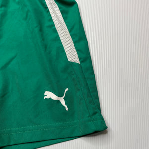 unisex Puma, green sports / activewear shorts, elasticated, FUC, size 7-8,  