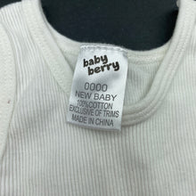 Load image into Gallery viewer, unisex Baby Berry, white ribbed cotton singlet top, EUC, size 0000,  