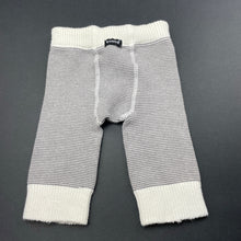 Load image into Gallery viewer, unisex Bonds, stretchy knitted leggings / bottoms, GUC, size 000,  