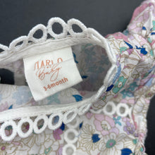 Load image into Gallery viewer, Girls Marlo, lined lightweight floral cotton dress, EUC, size 00, L: 40cm