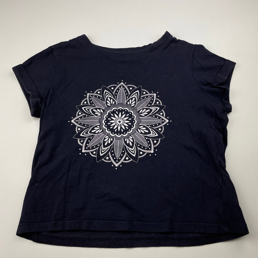 Girls Target, navy organic cotton t-shirt / top, EUC, size 8,  