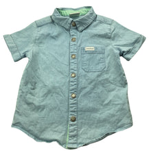 Load image into Gallery viewer, Boys Peter Alexander, blue stretch cotton short sleeve shirt, poppers, FUC, size 3,  