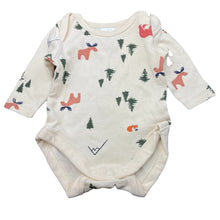 Load image into Gallery viewer, unisex Baby Berry, cotton bodysuit / romper, EUC, size 0000,  