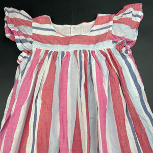 Girls lined, lightweight cotton dress, size label removed, armpit to armpit: 30cm, GUC, size 5-6, L: 56cm