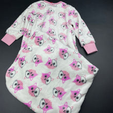 Load image into Gallery viewer, Girls Baby Berry, soft fleece sleeping bag, L: 86cm, EUC, size 3,  