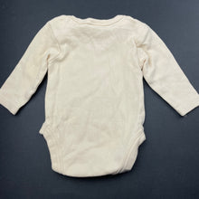 Load image into Gallery viewer, unisex Baby Berry, soft cotton bodysuit / romper, EUC, size 0000,  