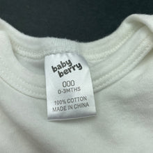 Load image into Gallery viewer, unisex Baby Berry, soft cotton bodysuit / romper, EUC, size 000,  