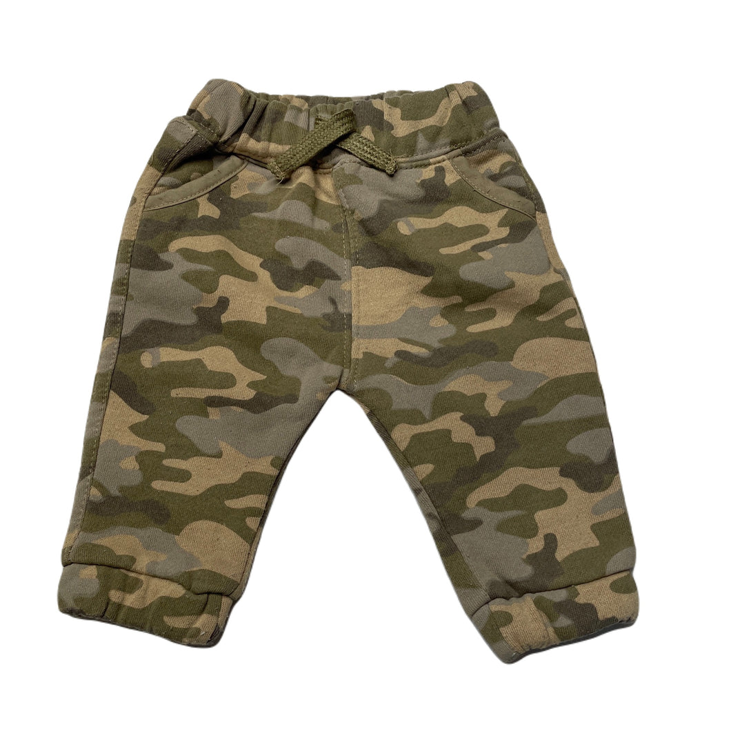 Boys Wee Babes, fleece lined camo print track pants, elasticated, FUC, size 000,  