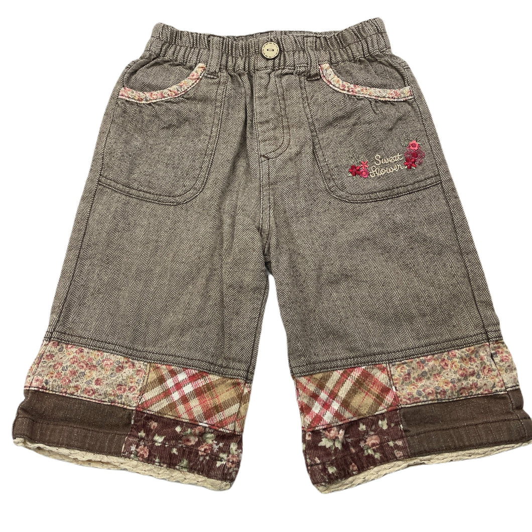 Girls sweet flower, cotton shorts, elasticated, Inside leg: 18cm, GUC, size 2,  