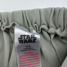 Load image into Gallery viewer, Girls Star Wars, cropped pants, elasticated, GUC, size 3-5,  