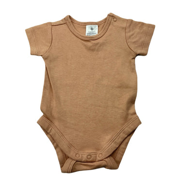 unisex Target, organic cotton bodysuit / romper, EUC, size 0000,  