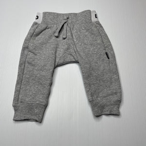 Bonds, grey fleece lined track pants, elasticated, EUC, size 00