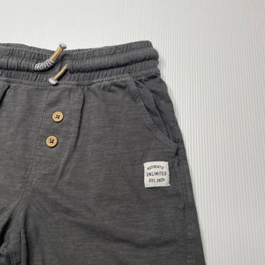 Boys KID, grey cotton shorts, elasticated, GUC, size 5,  