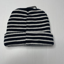 Load image into Gallery viewer, unisex AUSTWIDE, black &amp; white stripe knitted hat / beanie, NEW, size 4-6,  