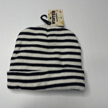 Load image into Gallery viewer, unisex AUSTWIDE, knitted striped hat / beanie, NEW, size 4-6,  