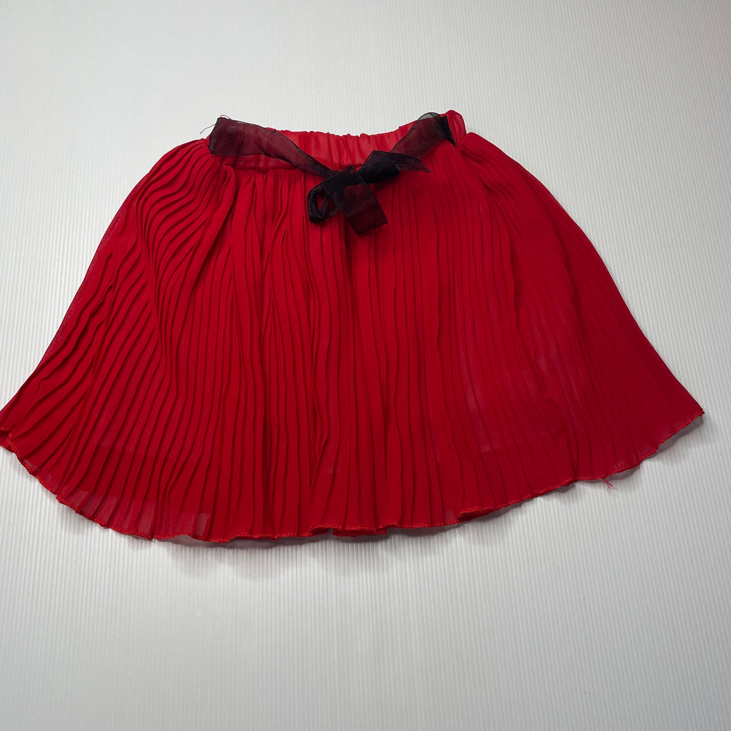 Girls lined, red pleated skirt, elasticated, L: 30cm, GUC, size 3-4,  