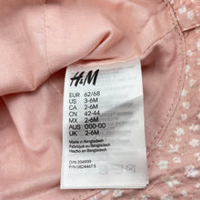 Load image into Gallery viewer, Girls H&amp;M, pink floral cotton bucket hat, EUC, size 000-00,  