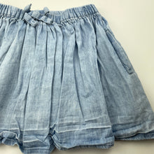 Load image into Gallery viewer, Girls Cotton On, blue chambray cotton skirt, elasticated, L: 29cm, FUC, size 4,  