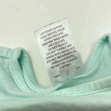Load image into Gallery viewer, Girls Target, stretchy t-shirt / top, star, GUC, size 000,  