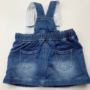 Girls Bardot Junior, stretchy knit denim overalls dress / pinafore, GUC, size 000, L: 34cm