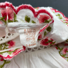 Load image into Gallery viewer, Girls Marlo, stunning embroidered cotton dress, EUC, size 00, L: 41cm