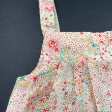 Load image into Gallery viewer, Girls handmade, lightweight summer top, no labels, armpit to armpit: 25.5cm, EUC, size 00-0,  