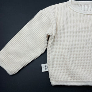 unisex Baby A, cream waffle long sleeve top, EUC, size 00,  