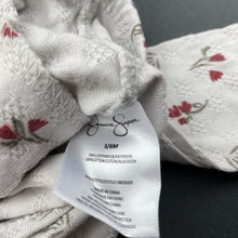 Load image into Gallery viewer, Girls Jessica Simpson, floral cotton bodysuit / romper, GUC, size 00,  