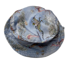 Load image into Gallery viewer, Girls May Gibbs, Gumnut Babies seahorses bucket hat, chin strap, EUC, size 4-6,  