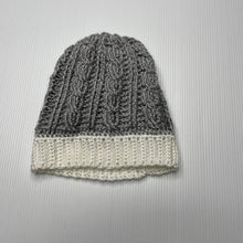 Load image into Gallery viewer, unisex hand made, knitted hat / beanie, EUC, size 00-0,  