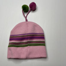 Load image into Gallery viewer, Girls New Zealand, knitted hat / beanie, EUC, size 4-6,  