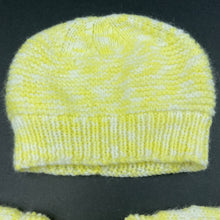 Load image into Gallery viewer, Girls handmade, knitted cardigan + hat/beanie, EUC, size 000,  