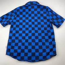Load image into Gallery viewer, Boys Tommy Bahama, blue cotton short sleeve shirt, EUC, size 6,  