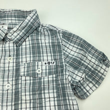 Load image into Gallery viewer, Boys H&amp;T, lightweight cotton short sleeve shirt, FUC, size 5,  