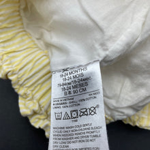 Load image into Gallery viewer, Girls GAP, lined yellow stripe cotton shorts, elasticated, GUC, size 2,  