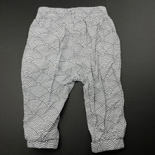 Load image into Gallery viewer, Girls Charlie &amp; Me, viscose lightweight pants / bottoms, elasticated, EUC, size 00,  