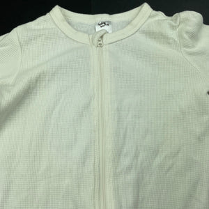 unisex Baby Berry, white waffle cotton zip romper, EUC, size 2,  