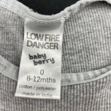 Load image into Gallery viewer, unisex Baby Berry, grey ribbed singletsuit / romper, FUC, size 0,  