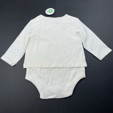 Load image into Gallery viewer, unisex Anko, soft feel organic cotton blend romper, NEW, size 000,  