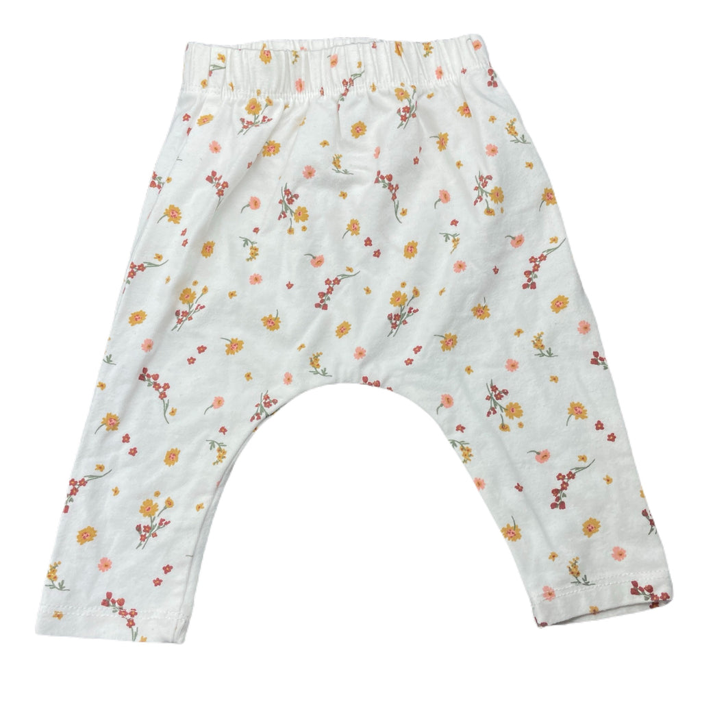 Girls Cotton On, stretchy floral leggings / bottoms, EUC, size 000,  