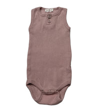 Load image into Gallery viewer, Girls Jamie Kay, ribbed organic cotton blend bodysuit / romper, EUC, size 000,  